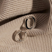 Load image into Gallery viewer, Elysium Hoop Earring