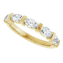 Load image into Gallery viewer, 10ct Yellow Gold 0.95ct Diamond Ring