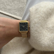 Load image into Gallery viewer, La Tétragone Mesh Watch