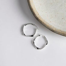 Load image into Gallery viewer, Garden of Eden Hoop Earrings