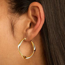 Load image into Gallery viewer, Garden of Eden Hoop Earrings