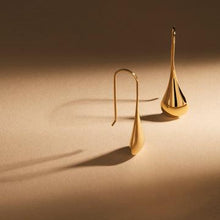Load image into Gallery viewer, Weeping Woman Earring