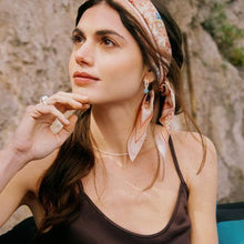 Load image into Gallery viewer, Birdsong Chain Necklace