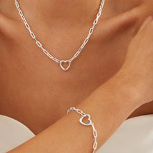Load image into Gallery viewer, Cuore Chain Link Necklace