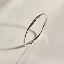 Load image into Gallery viewer, Garden of Eden Bangle (68mm)