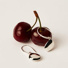 Load image into Gallery viewer, Aster Earrings