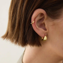 Load image into Gallery viewer, La Muse Huggie Earrings