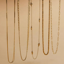 Load image into Gallery viewer, Quadrille Necklace