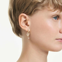 Load image into Gallery viewer, Idyllia Drop Earrings with Ear Cuff