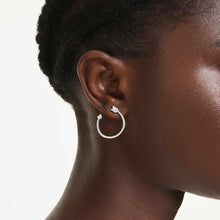 Load image into Gallery viewer, Idyllia Hoop Earrings