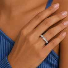 Load image into Gallery viewer, 9ct White Gold Diamond Ring
