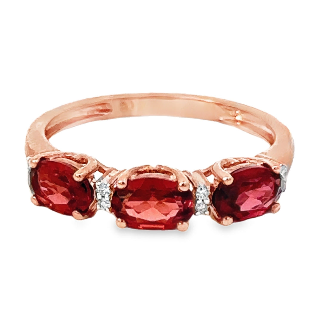 9CT Rose Gold Garnet and Diamond Ring