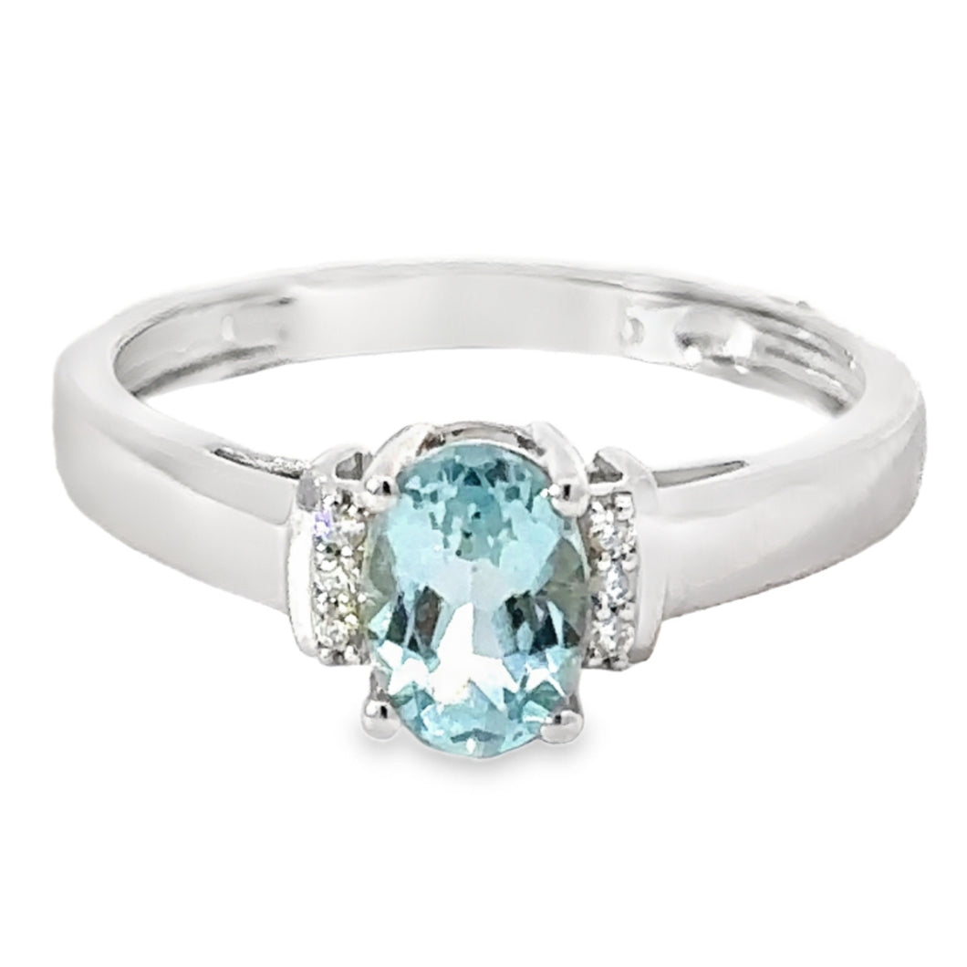 9CT White Gold Aquamarine and Diamond Ring