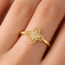 Load image into Gallery viewer, Lucky Ring
