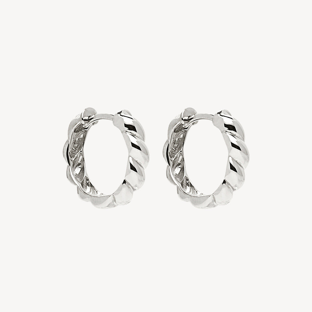 Zippy Twist Huggie Earring