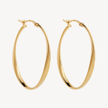 Load image into Gallery viewer, Cinta Large Hoop Earring
