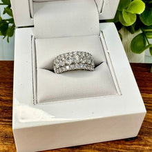 Load image into Gallery viewer, 18CT White Gold 2.70ct Diamond Ring
