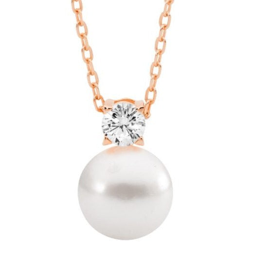 Ellani Freshwater Pearl Necklace