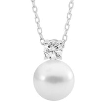 Load image into Gallery viewer, Ellani Freshwater Pearl Necklace
