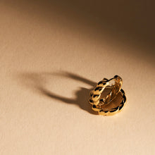 Load image into Gallery viewer, Zippy Twist Huggie Earring
