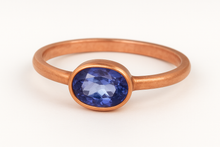 Load image into Gallery viewer, 9CT Tanzanite Ring
