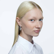 Load image into Gallery viewer, Dextera Hoop Earrings - Medium
