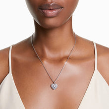 Load image into Gallery viewer, Idyllia Pendant
