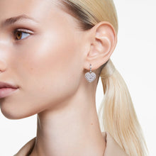 Load image into Gallery viewer, Idyllia Drop Earrings
