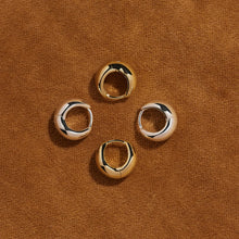 Load image into Gallery viewer, La Muse Huggie Earrings
