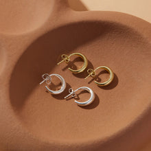 Load image into Gallery viewer, La Muse Stud Earring
