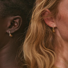 Load image into Gallery viewer, Eau Earrings

