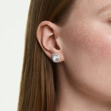Load image into Gallery viewer, Swarovski Una Angelic earrings
