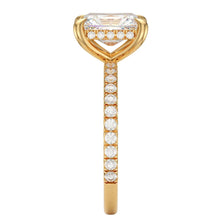 Load image into Gallery viewer, 9ct Yellow Gold 1.75ct Diamond Ring
