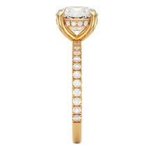 Load image into Gallery viewer, 9ct Yellow Gold 1.75ct  Round Claw Ring
