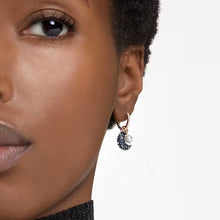 Load image into Gallery viewer, Sublima Drop Earrings
