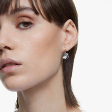 Load image into Gallery viewer, Swarovski Millenia Drop Earrings
