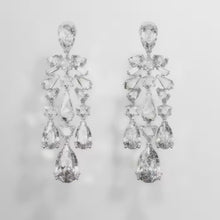 Load and play video in Gallery viewer, Mesmera Clip Earrings
