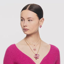 Load and play video in Gallery viewer, Chroma Pendant
