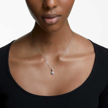 Load image into Gallery viewer, Stilla Pendant
