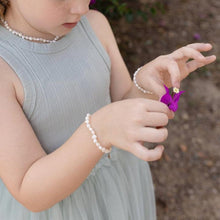 Load image into Gallery viewer, Bambini Keshi Freshwater Pearl Kids Bracelet
