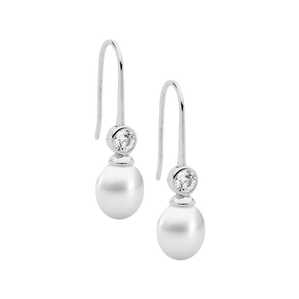 Ellani Freshwater Pearl Earrings