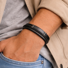 Load image into Gallery viewer, Steel &amp; Leather Bangle
