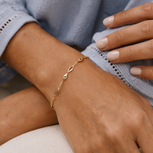 Load image into Gallery viewer, 9ct Yellow Gold Bracelet
