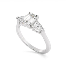 Load image into Gallery viewer, Ari Ring
