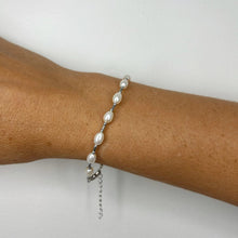 Load image into Gallery viewer, Sienna Bracelet
