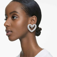 Load image into Gallery viewer, Swarovski Una Clip Earrings
