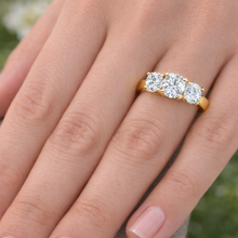 Load image into Gallery viewer, 9Y 1.00ct F VS LGD Oval Trilogy Ring
